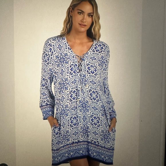 La Blanca Blue and White swimsuit Cover Up NWOT - Picture 1 of 3
